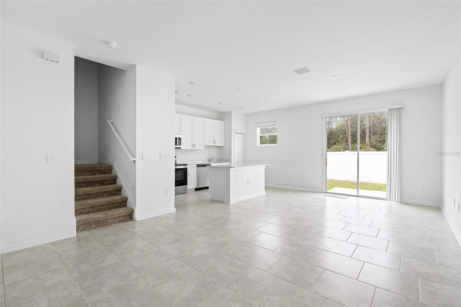 LAKE WILSON RESERVE - Residential Lease