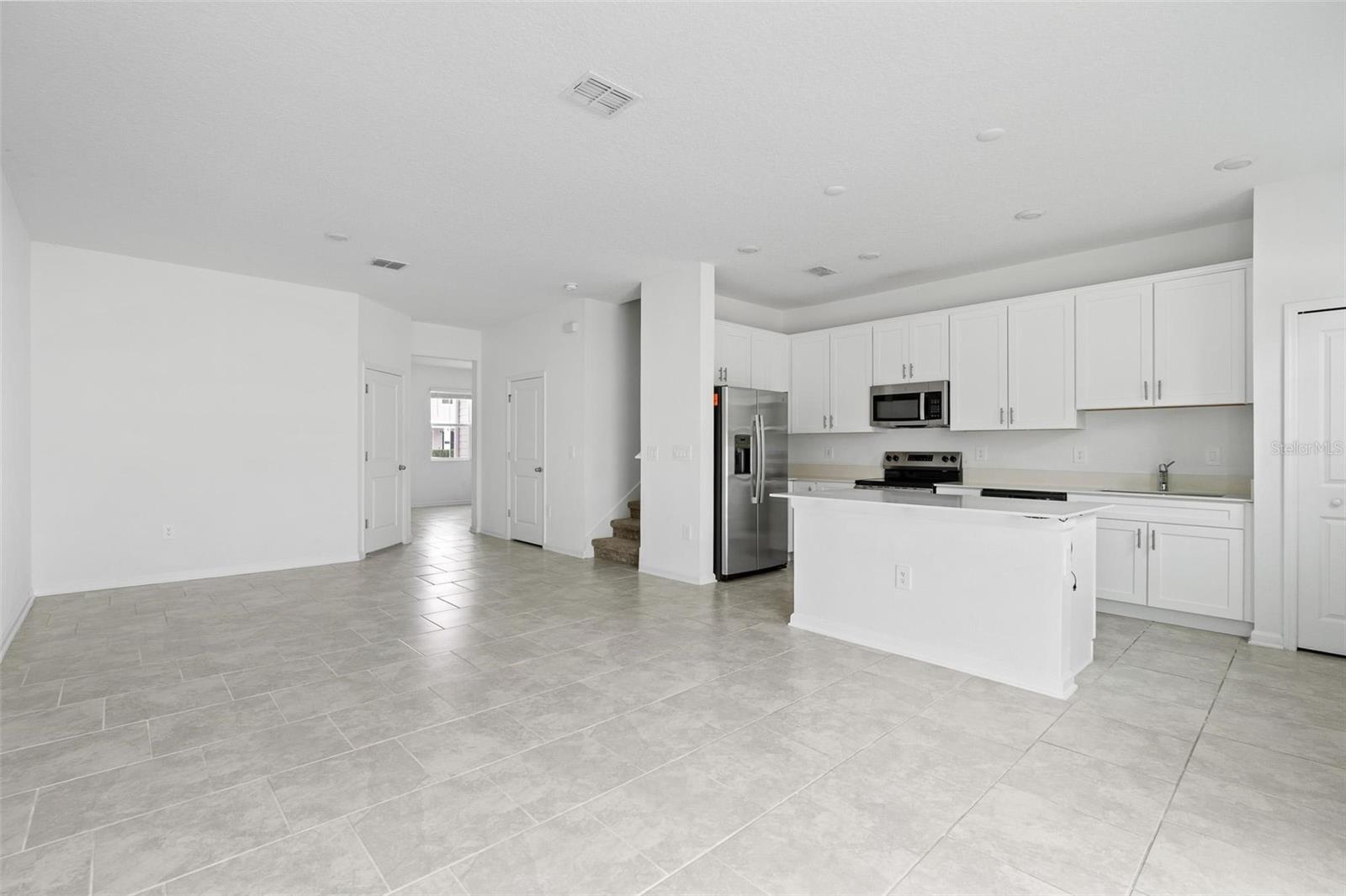 LAKE WILSON RESERVE - Residential Lease