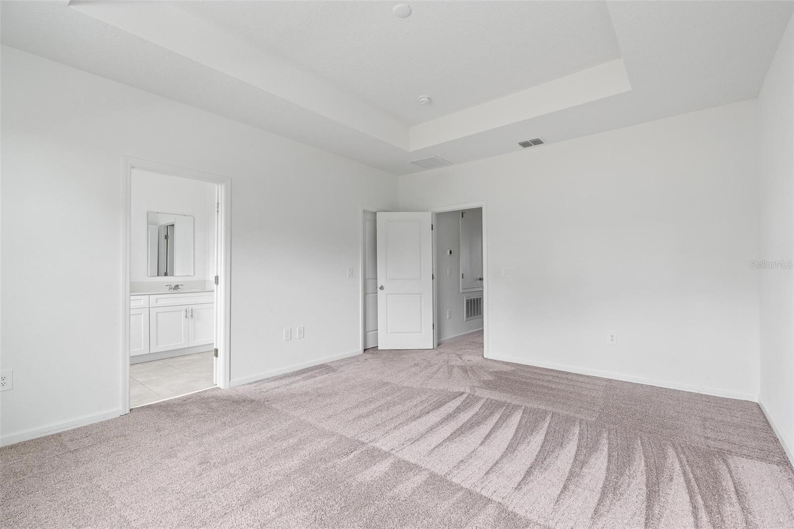 LAKE WILSON RESERVE - Residential Lease