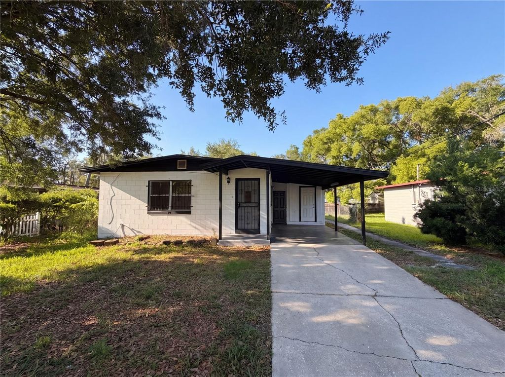 Photo of 4406 Lenox Boulevard, Orlando, FL 32811 (MLS # O6409392)