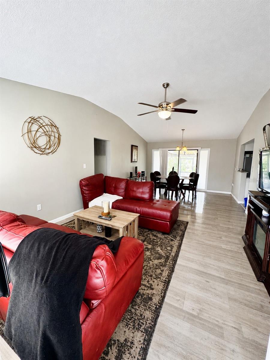 1312 AUDUBON DRIVE