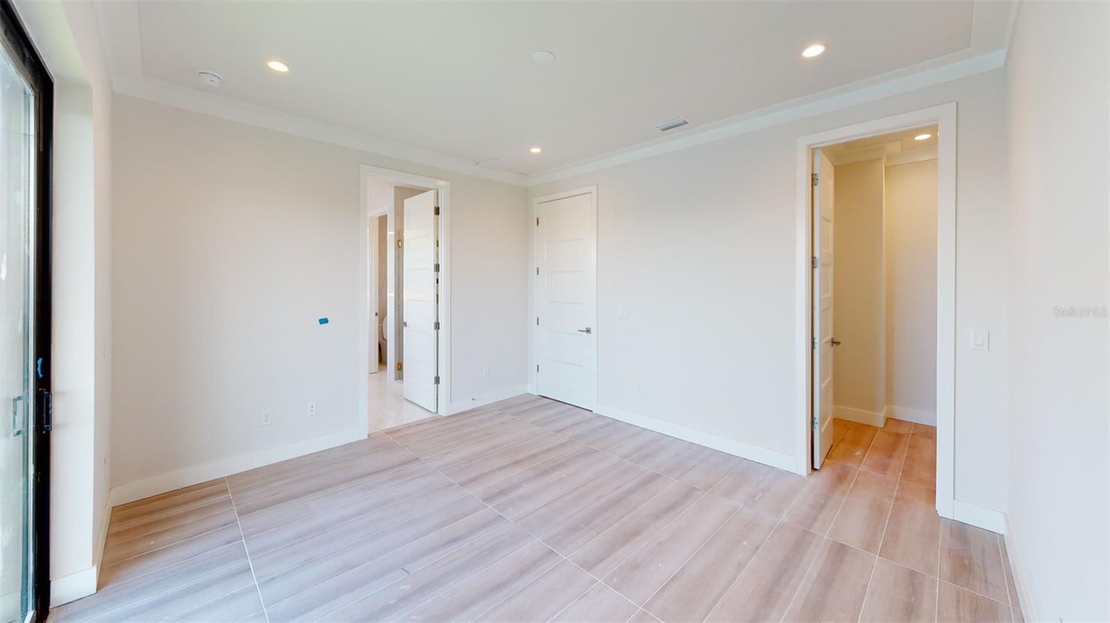 SADYNE SUNRISE TOWNHOMES - Residential Lease