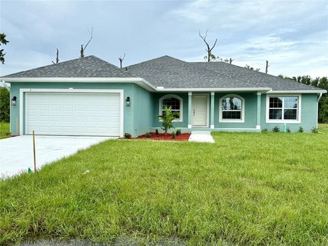 Photo of 7 Pine Valley Court, Rotonda West, FL 33947 (MLS # C7508866)