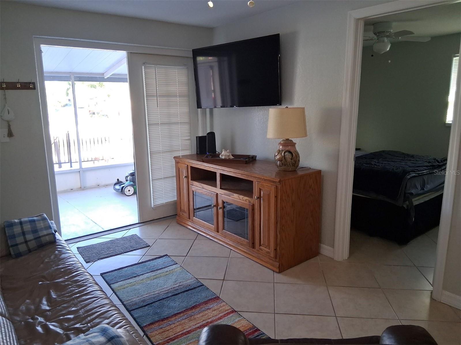 CAPE CAY - Residential Lease