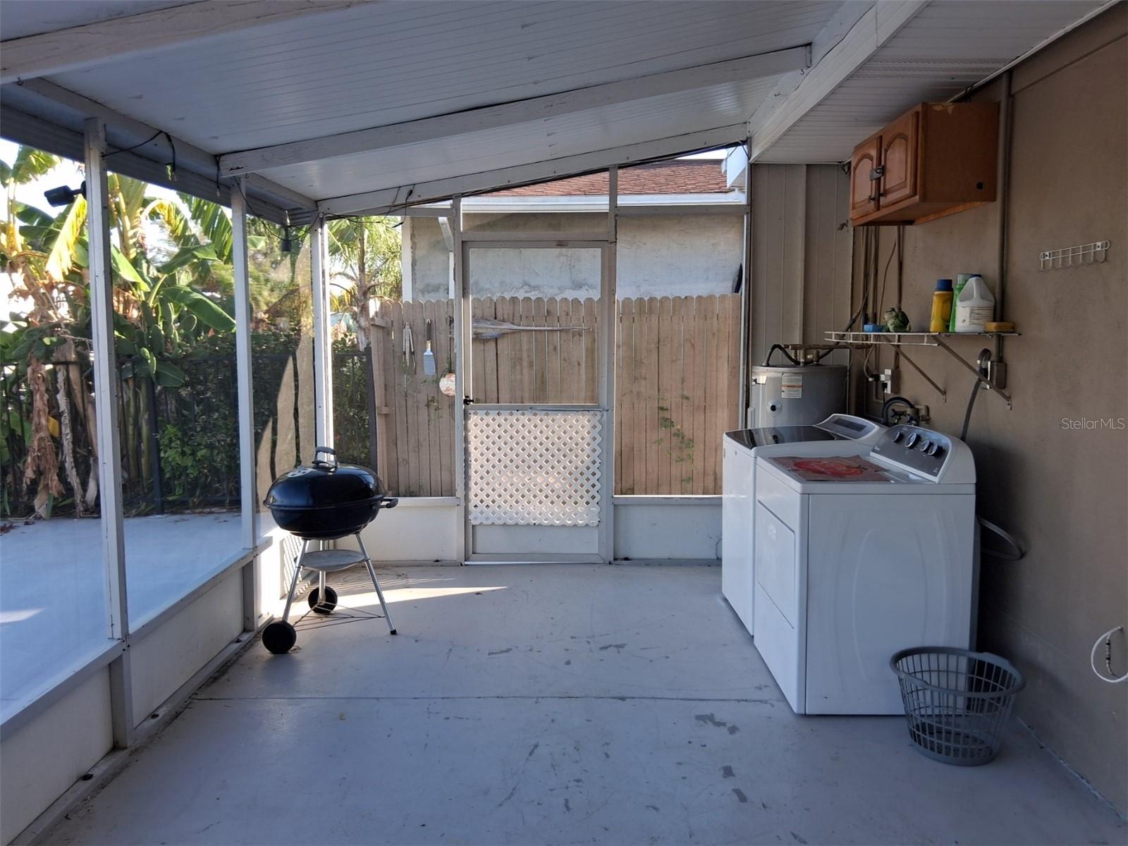 CAPE CAY - Residential Lease