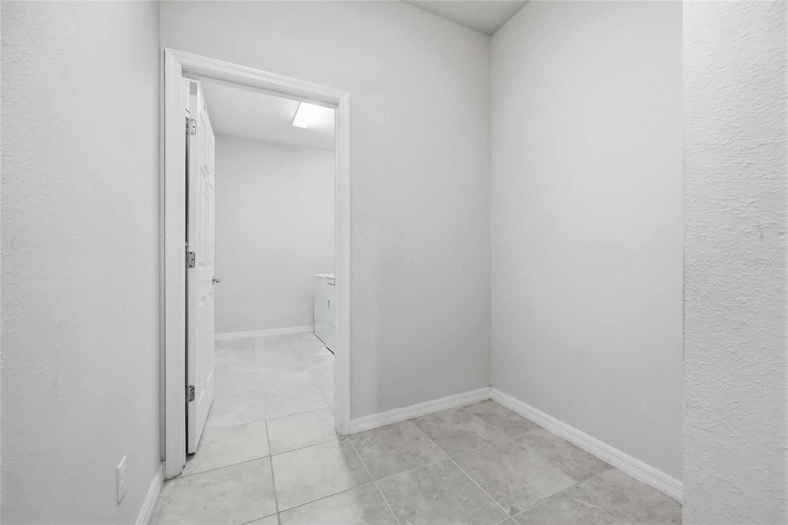 SPLIT OAK ESTATES - Residential