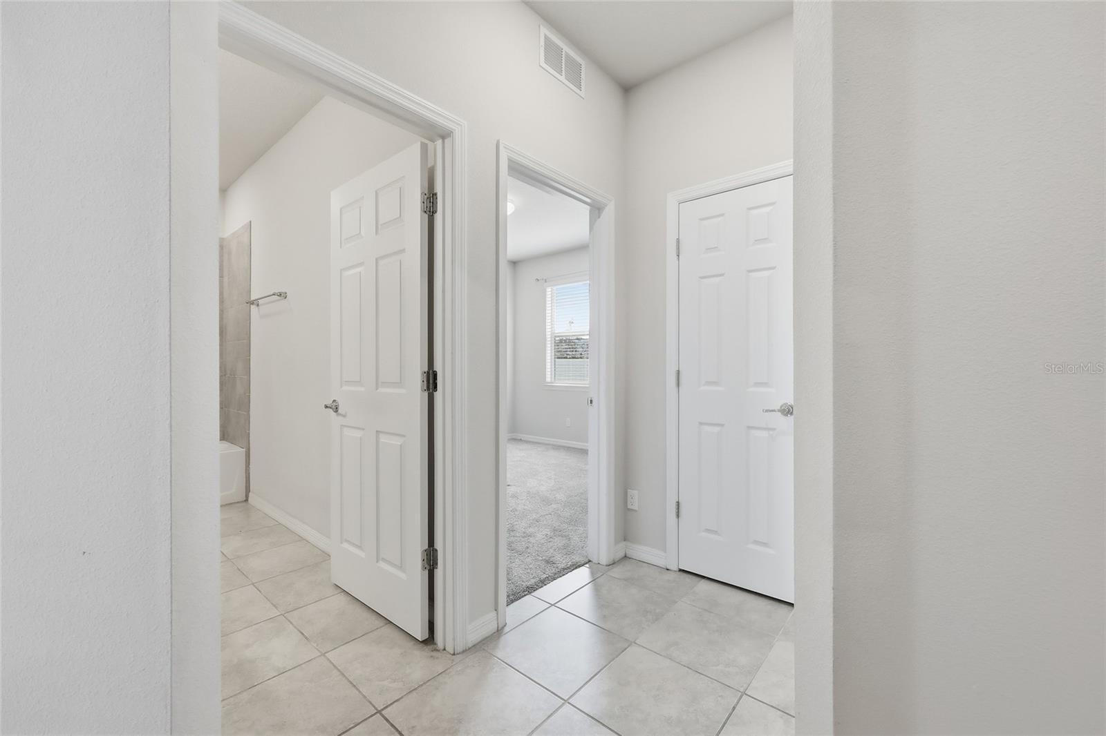 SPLIT OAK ESTATES - Residential