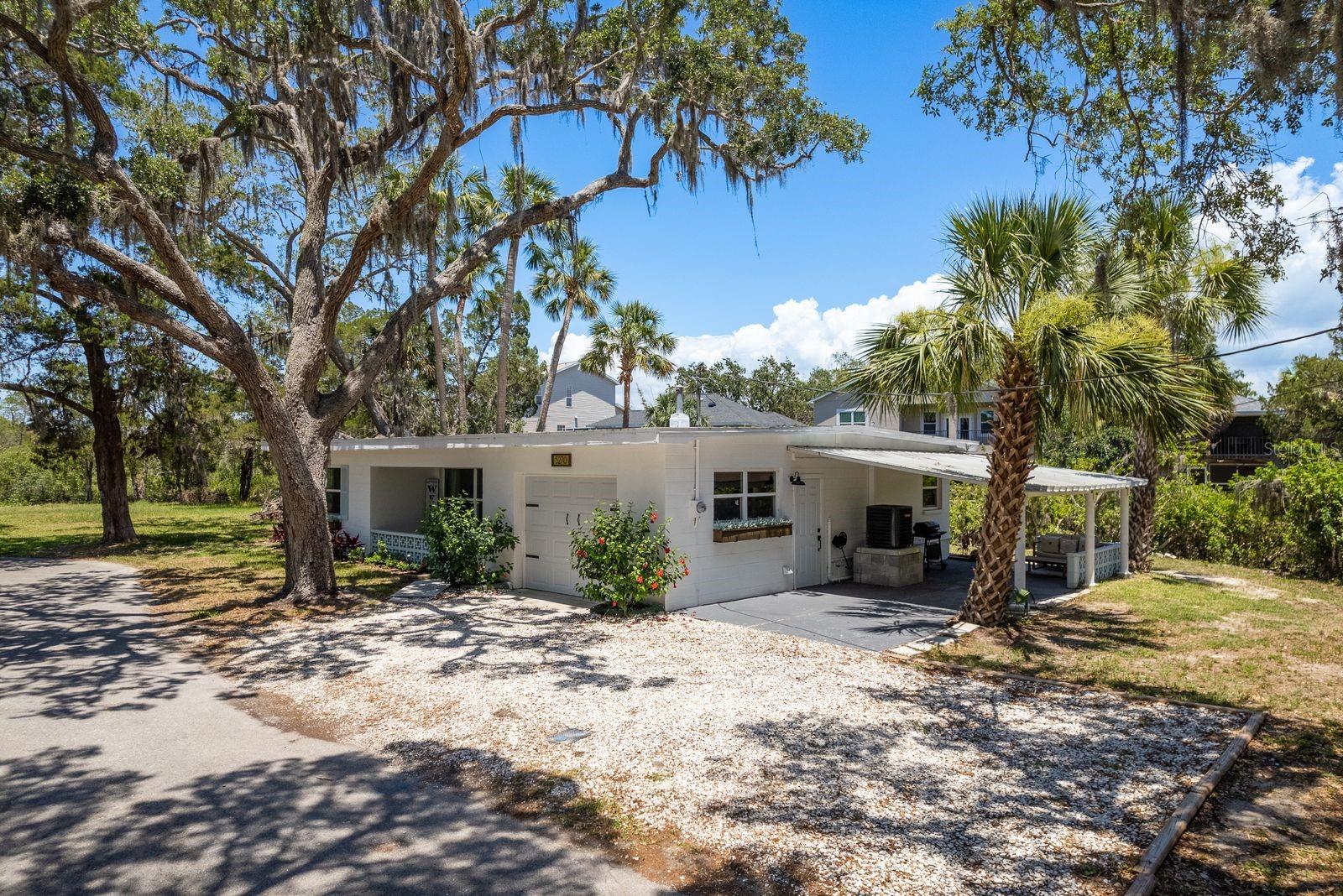 5270 MILLER BAYOU DRIVE