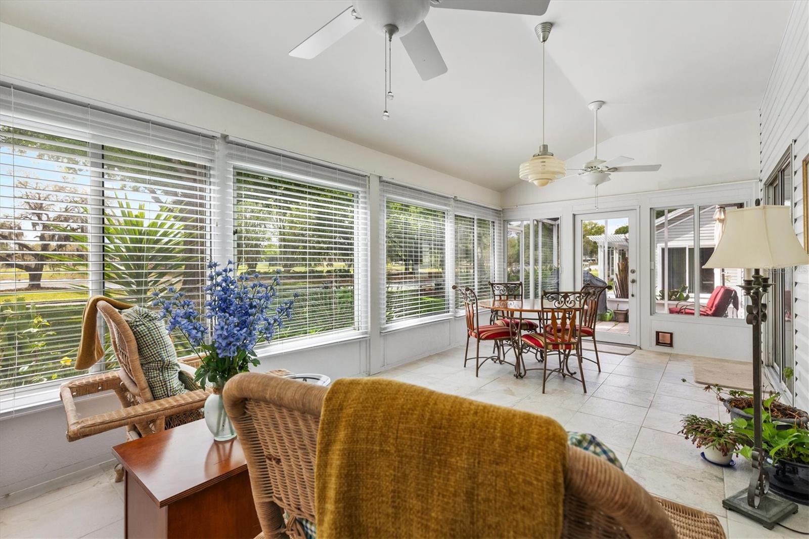 LADY LAKE ORANGE BLOSSOM GARDENS UNIT 16 - Residential