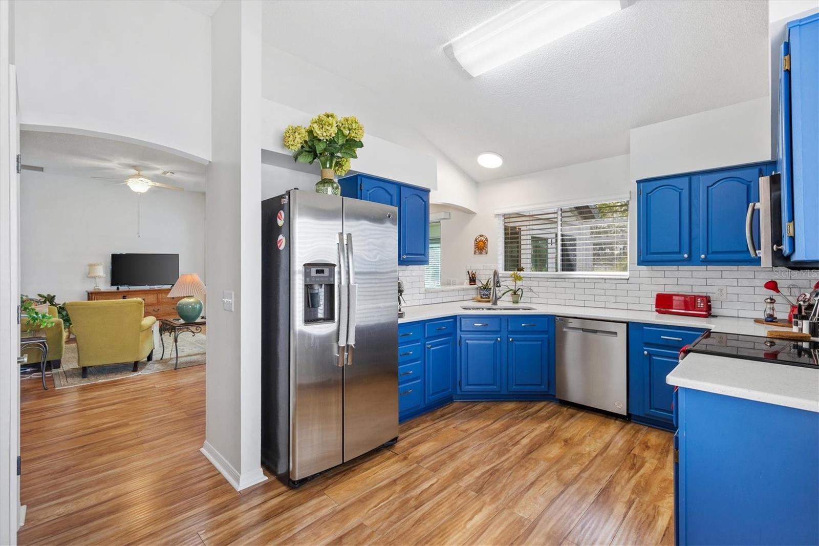 LADY LAKE ORANGE BLOSSOM GARDENS UNIT 16 - Residential