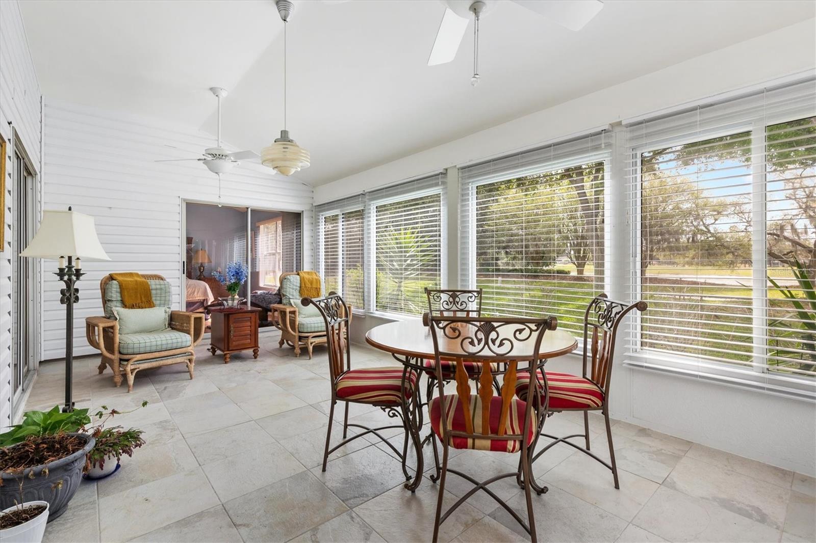 LADY LAKE ORANGE BLOSSOM GARDENS UNIT 16 - Residential