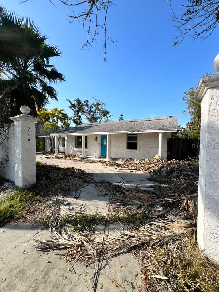 BAY ISLAND - Residential