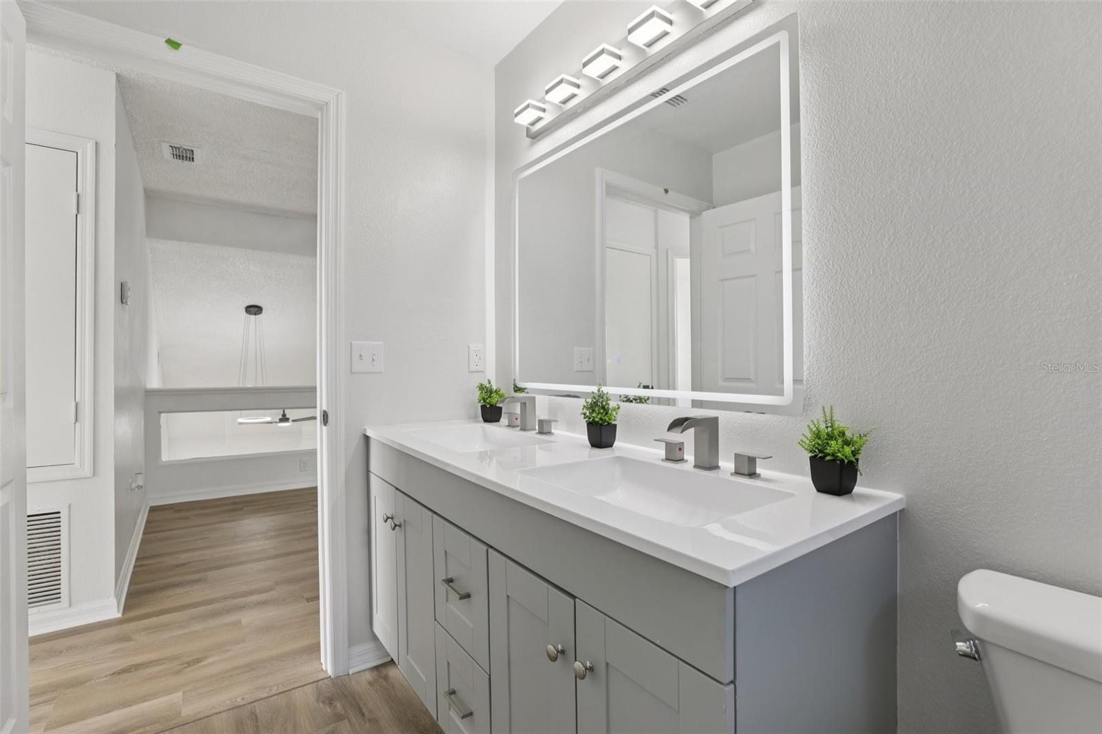 LINDFIELDS UNIT 1 - Residential