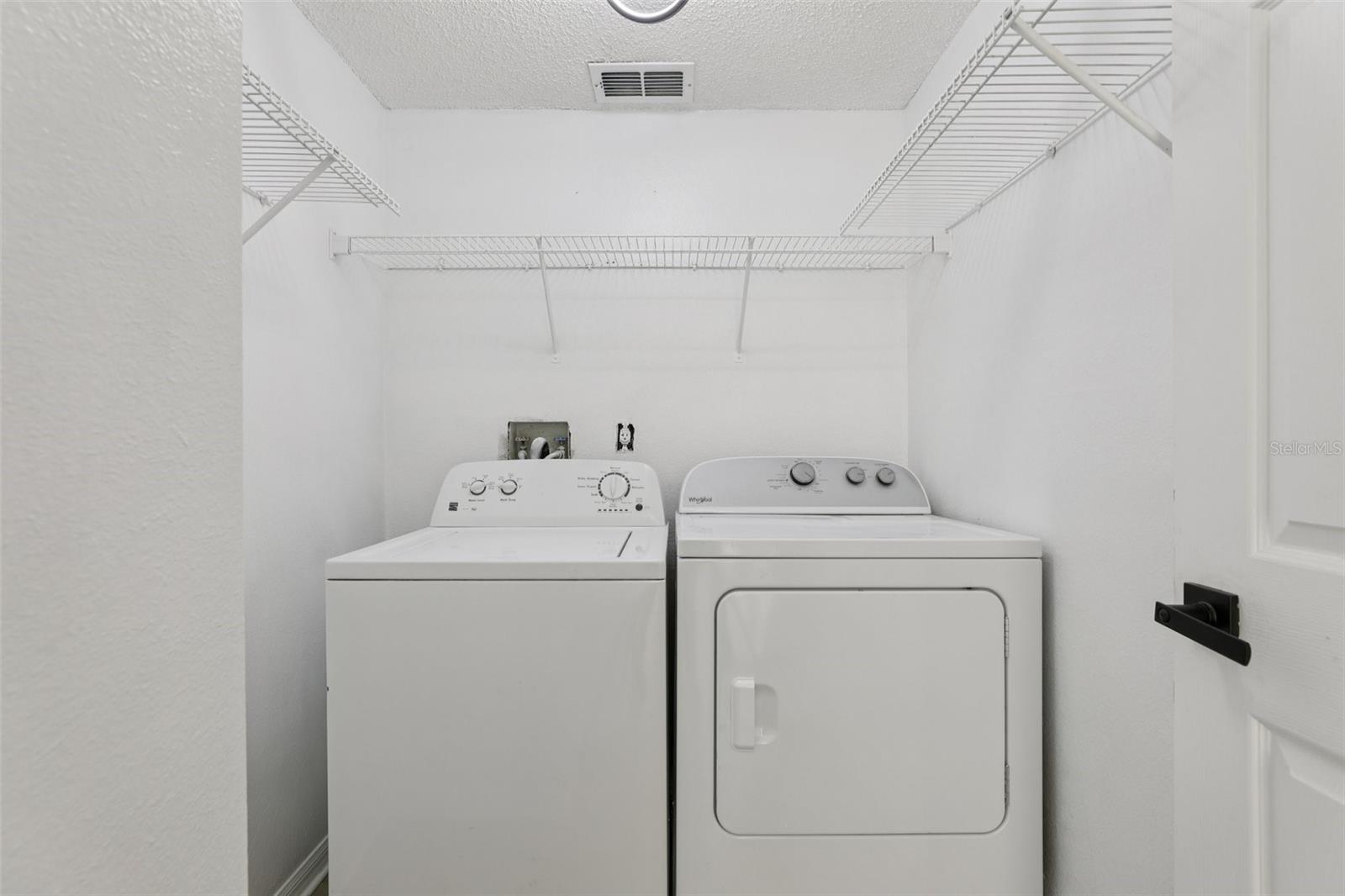 LINDFIELDS UNIT 1 - Residential