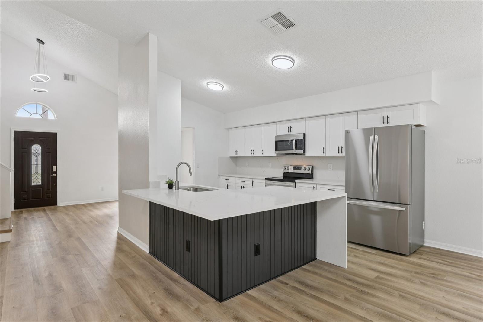 LINDFIELDS UNIT 1 - Residential