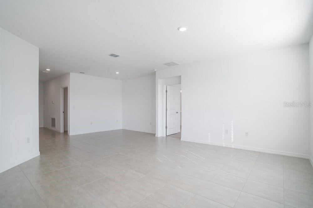 SCENIC TERRACE - Residential