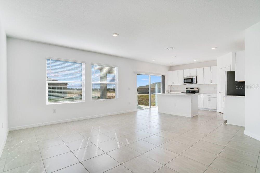 SCENIC TERRACE - Residential