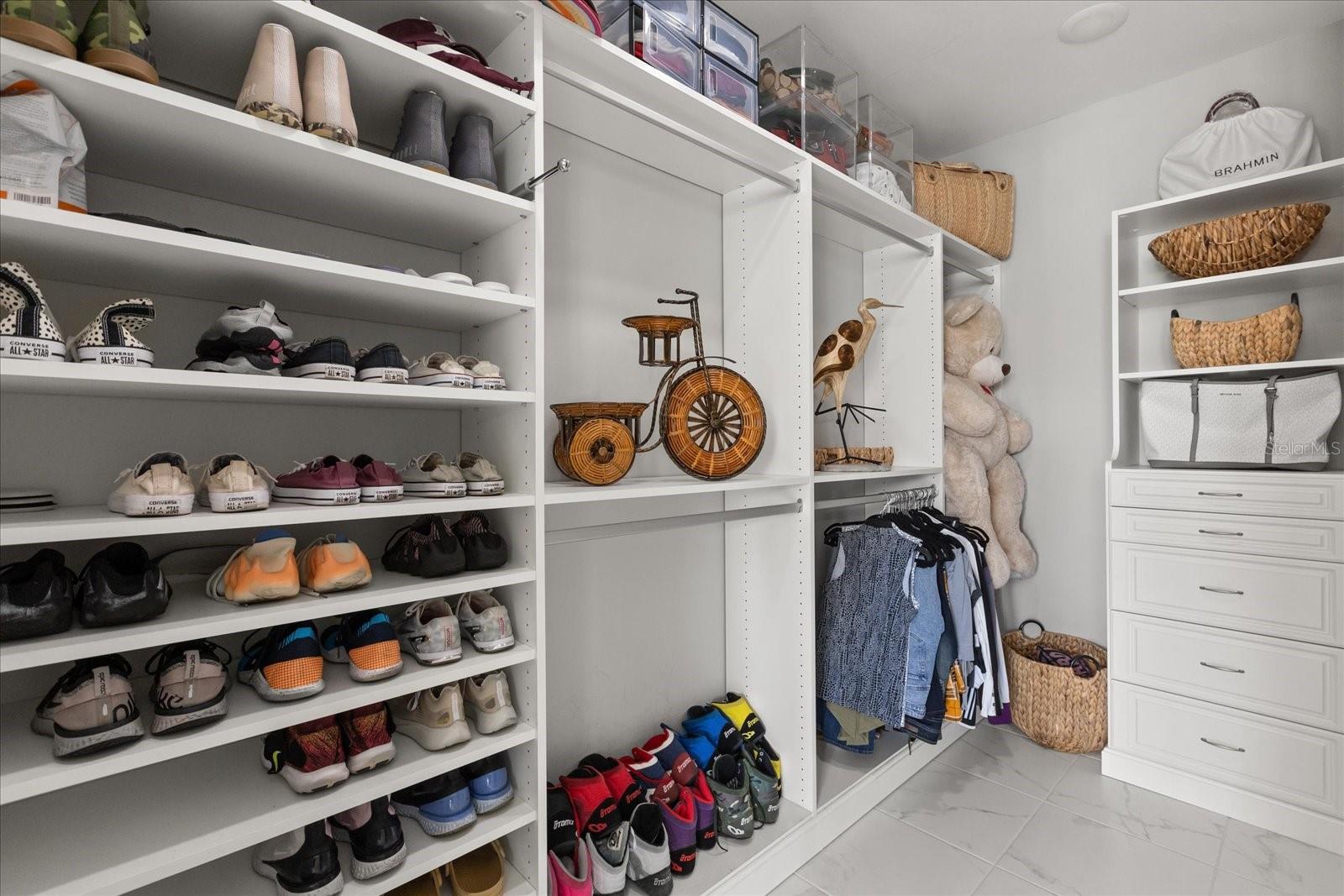 RESERVE AT ALAQUA - Residential