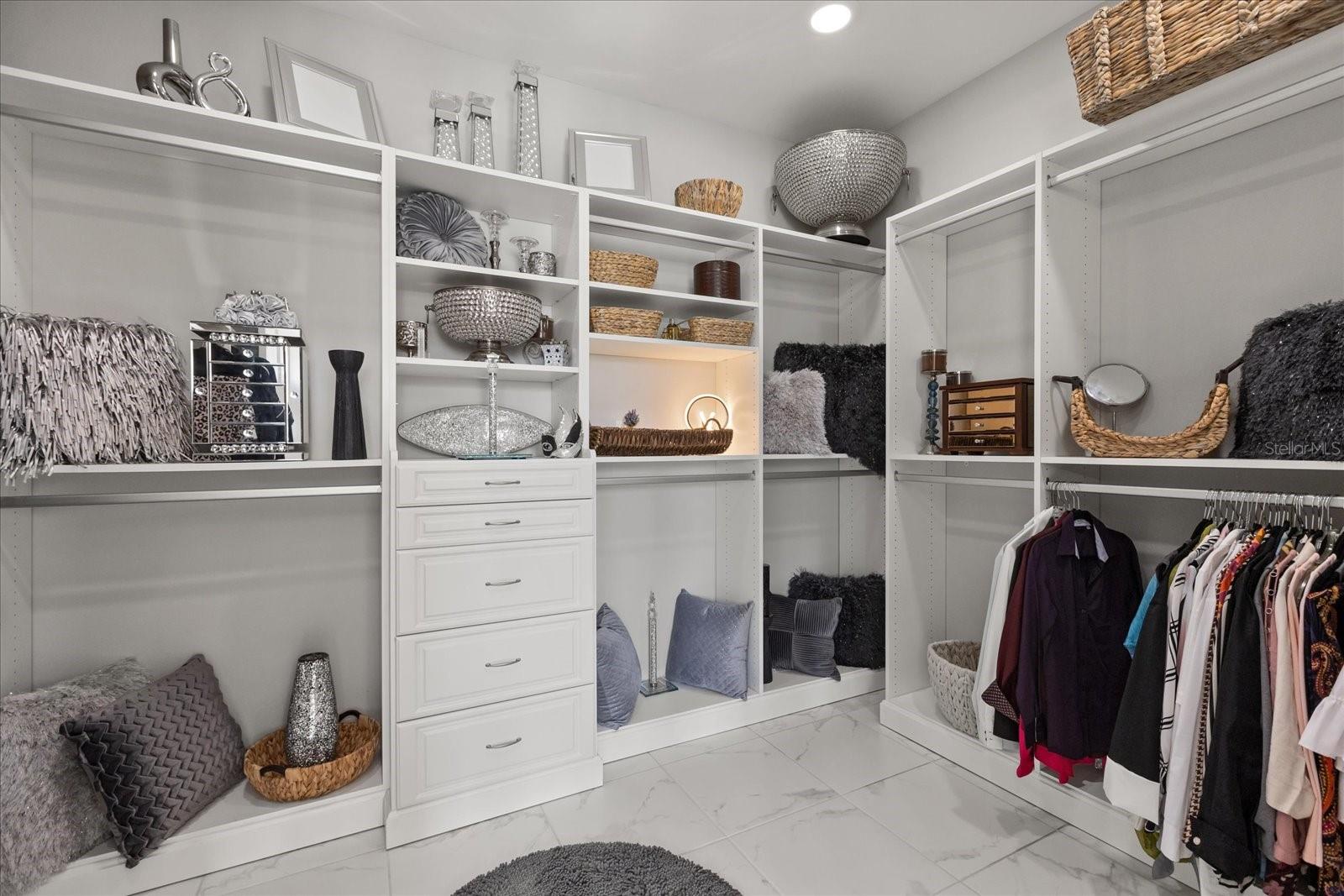 RESERVE AT ALAQUA - Residential