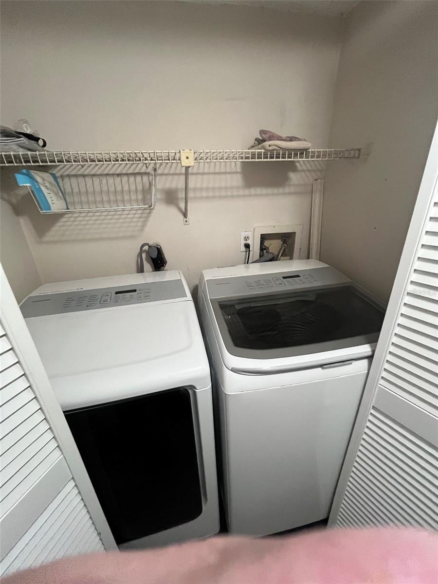 2050 HUNTERS GLEN DRIVE 614