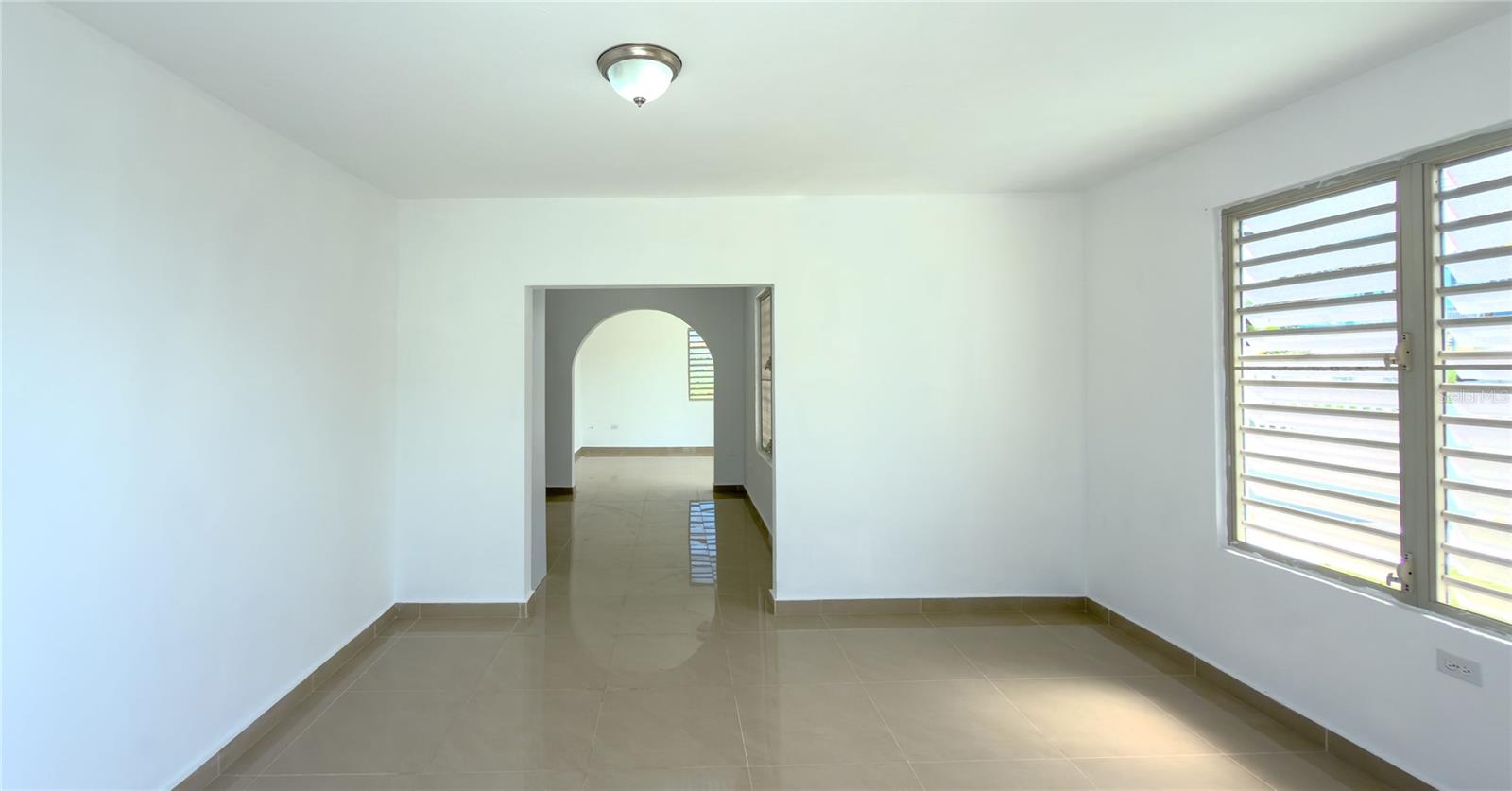 URB. LAS TRES T - Residential