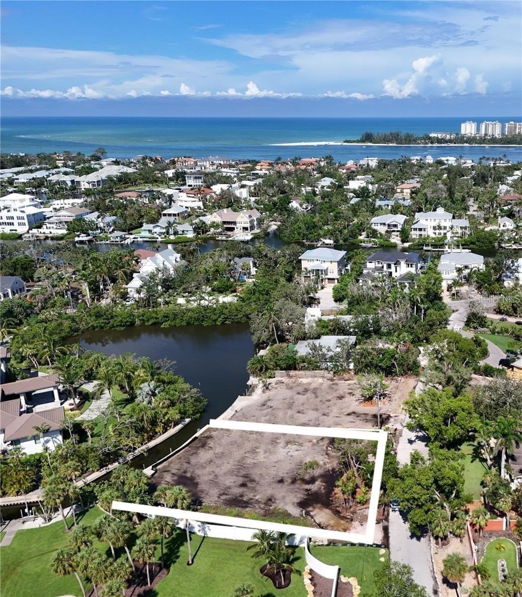 BAY ISLAND - Residential