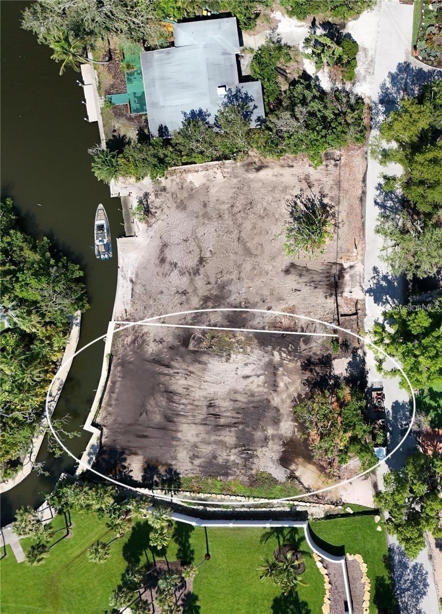 BAY ISLAND - Residential