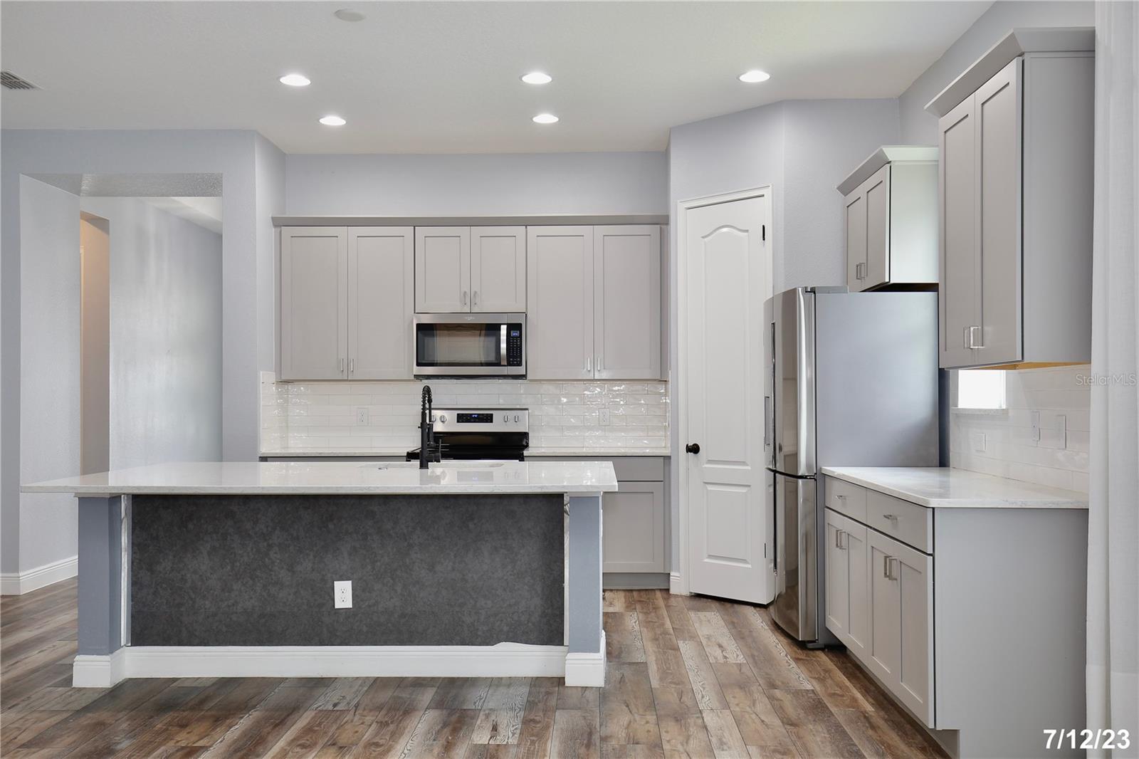 LAUREATE PARK PH 9 - Residential Lease