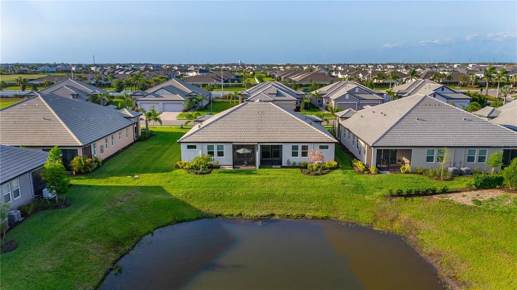 Photo of 17827 Cherished Loop, Lakewood Ranch, FL 34211 (MLS # A4648588)