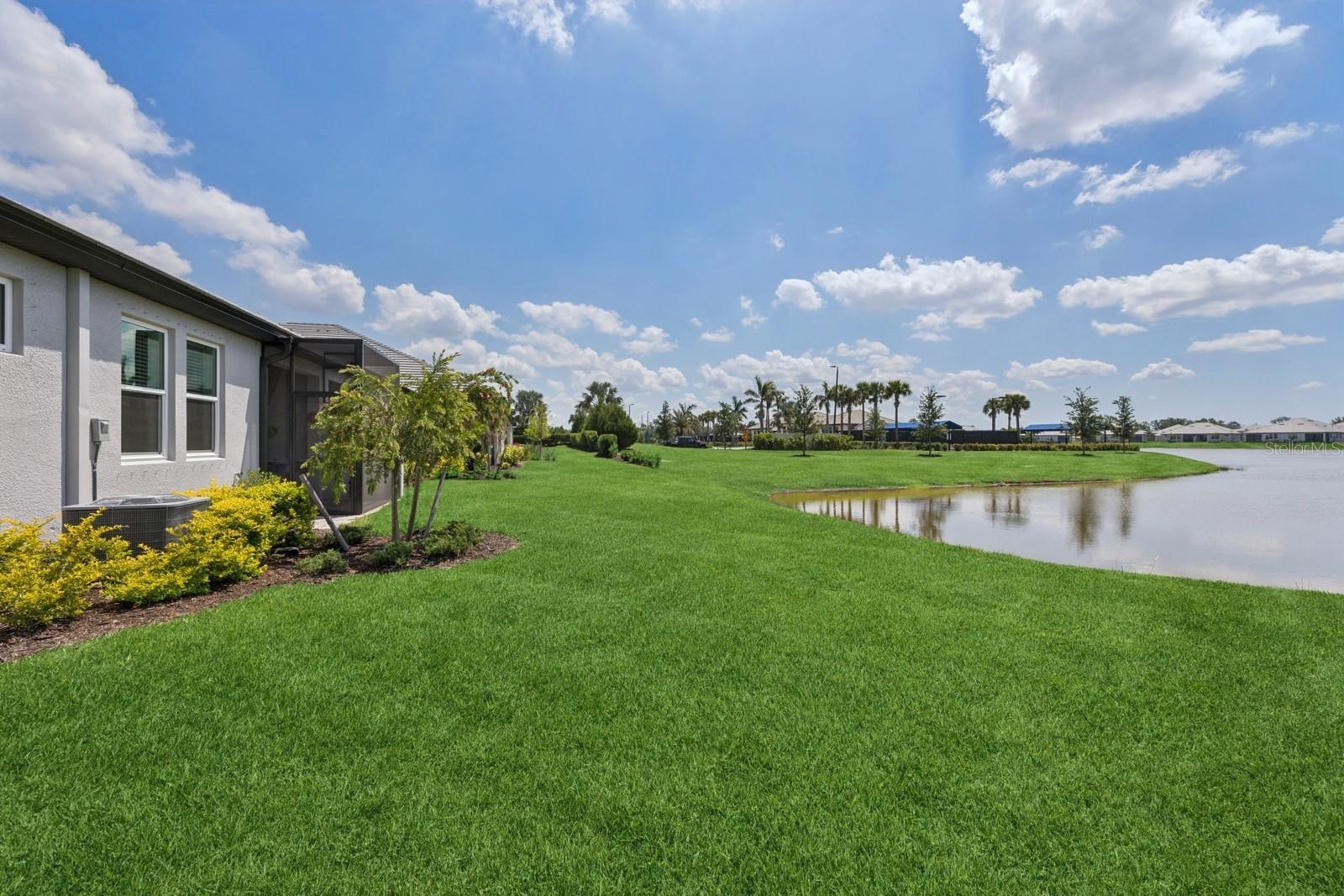 SWEETWATER AT LAKEWOOD RANCH PH I & II - Residential