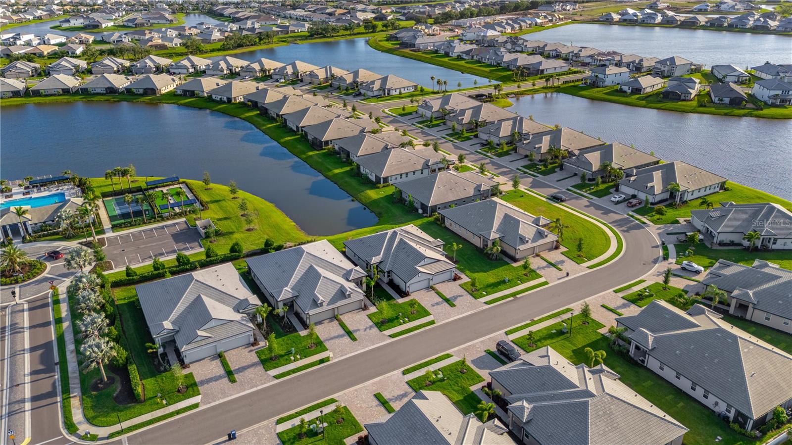SWEETWATER AT LAKEWOOD RANCH PH I & II - Residential