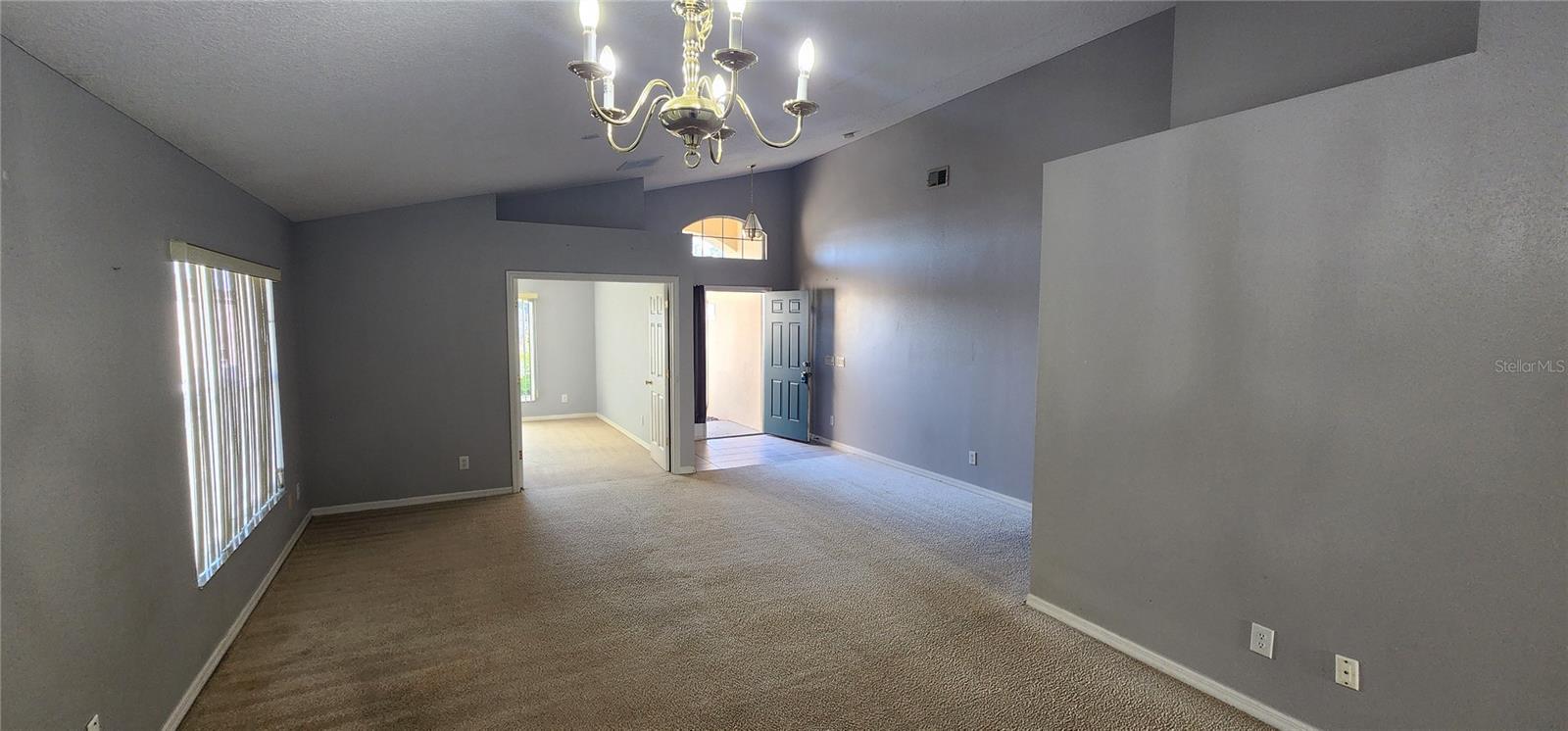 HIGHLANDER ESTATES - Residential Lease