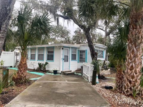 Photo of 15010 113th Avenue #46, Largo, FL 33774 (MLS # TB8341453)