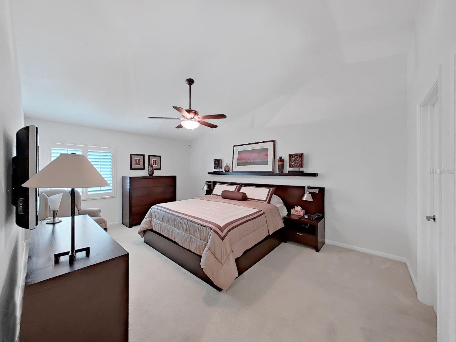 LANDMARK OAKS CONDO - Residential