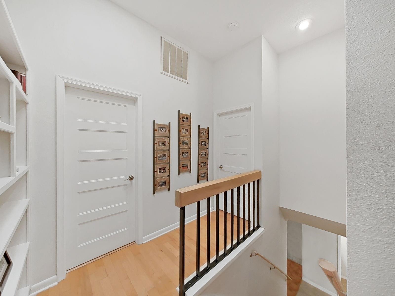 LANDMARK OAKS CONDO - Residential