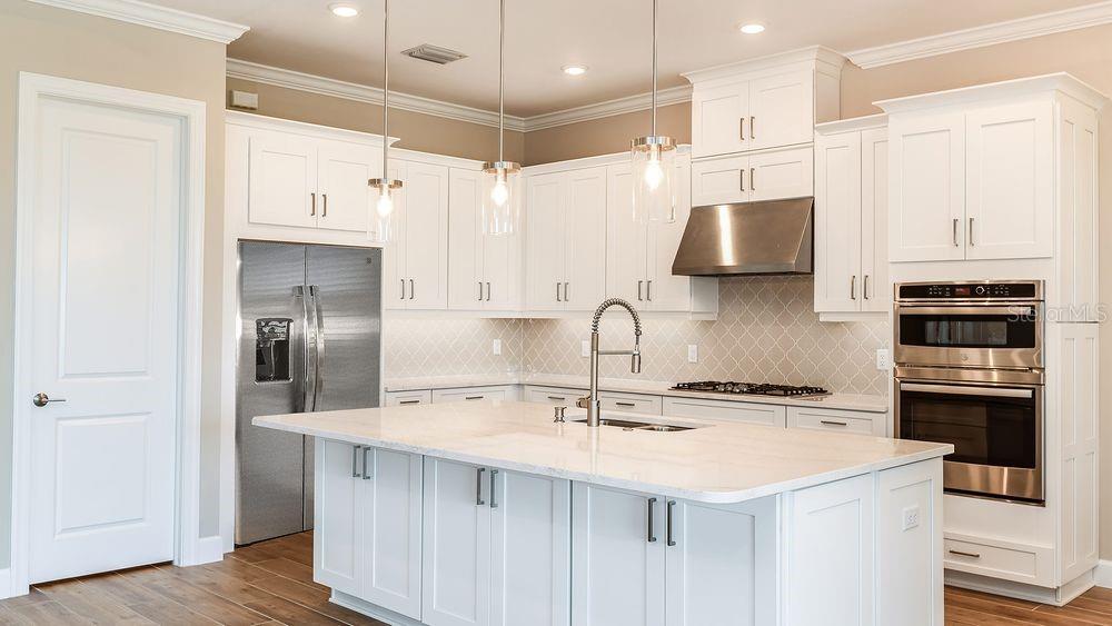857 ARBOR GREEN TRAIL