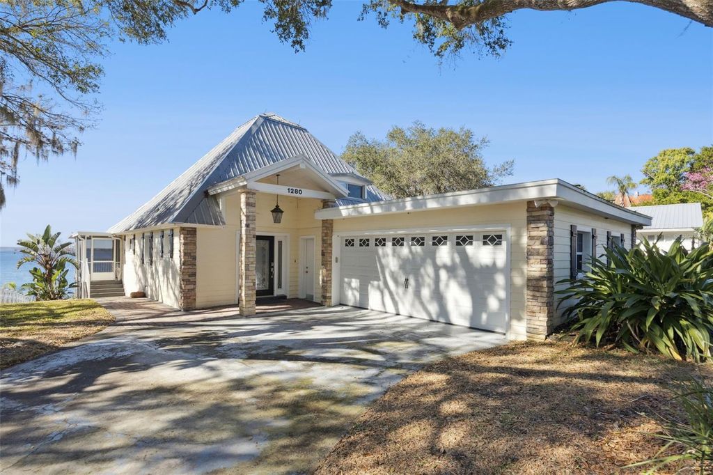 Photo of 1280 N Crooked Lake Drive, Babson Park, FL 33827 (MLS # P4937392)