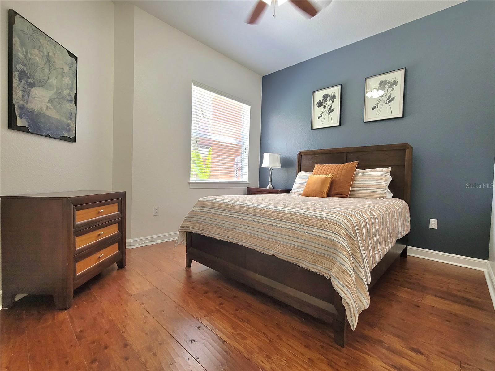 ACADEMY PARK PH II & III - Residential Lease