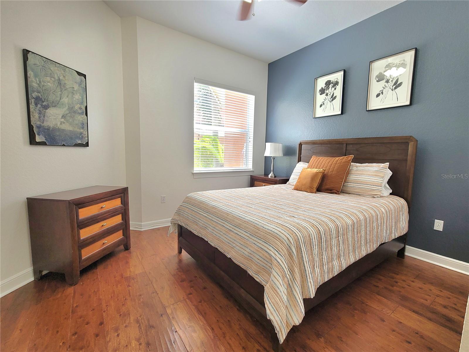 ACADEMY PARK PH II & III - Residential Lease