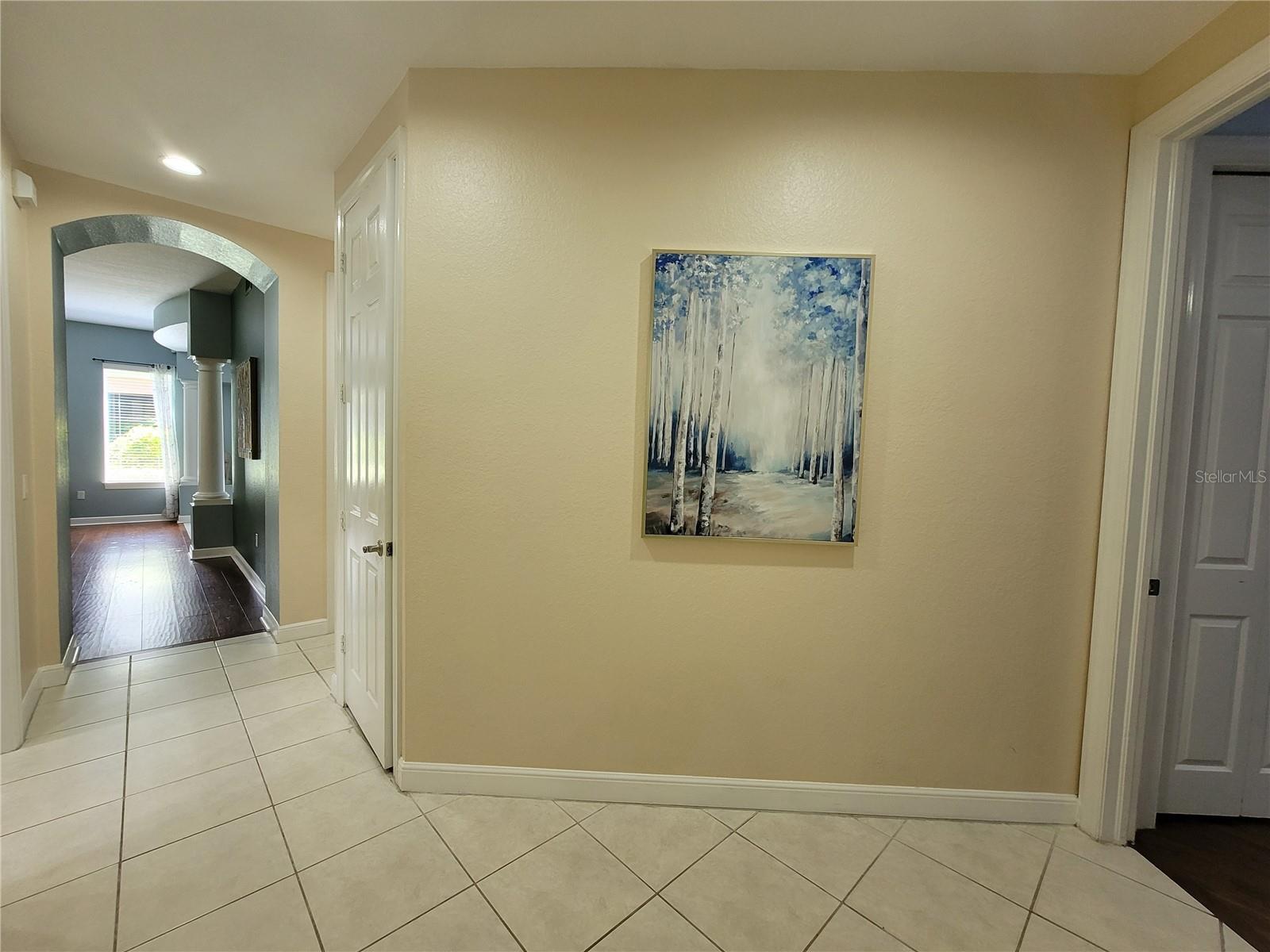 ACADEMY PARK PH II & III - Residential Lease