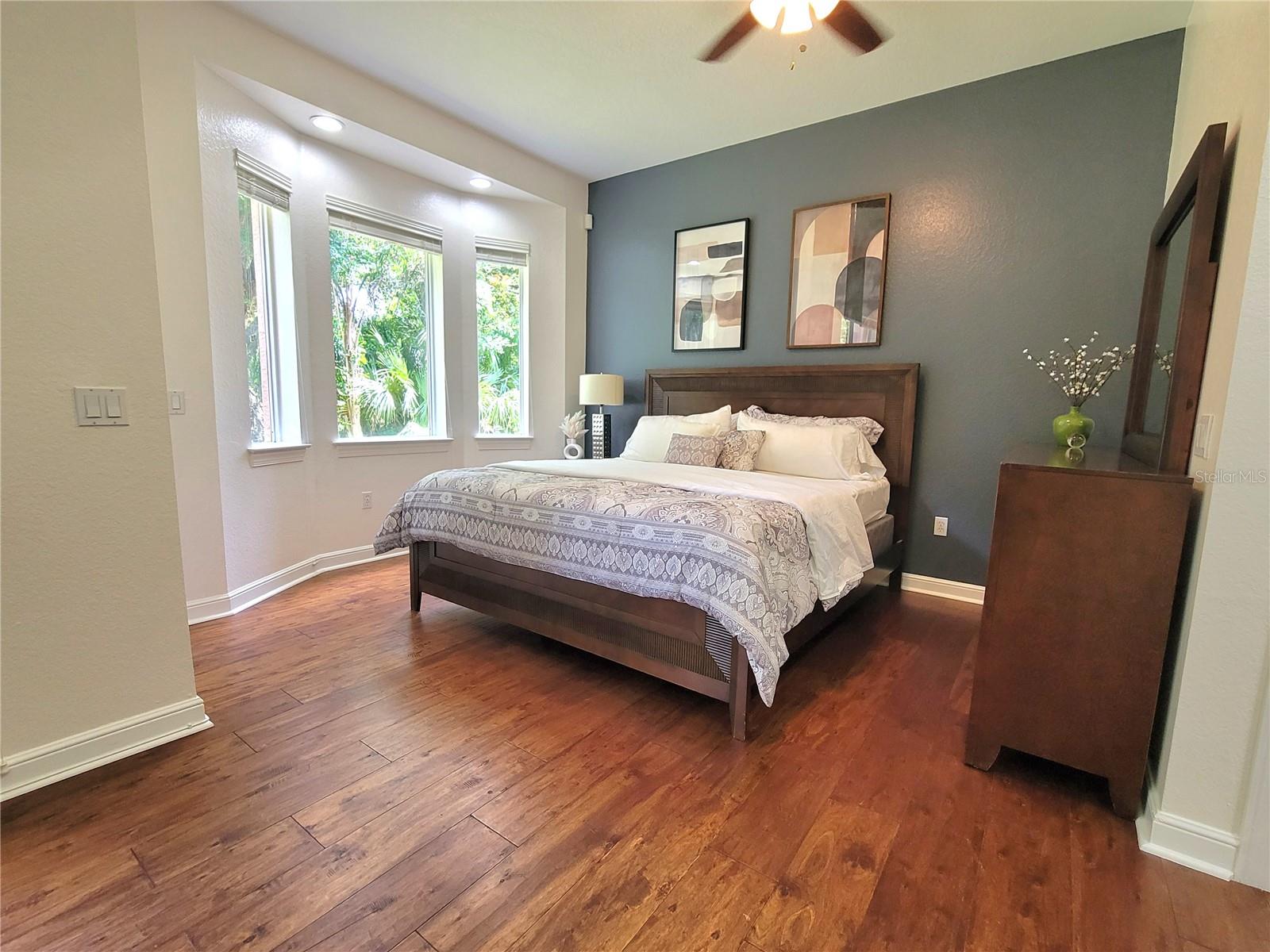 ACADEMY PARK PH II & III - Residential Lease