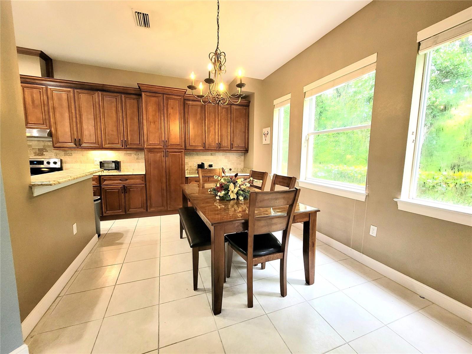 ACADEMY PARK PH II & III - Residential Lease