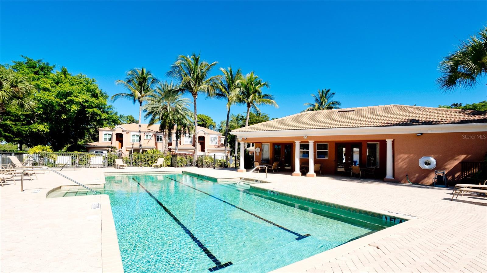 ACADEMY PARK PH II & III - Residential Lease