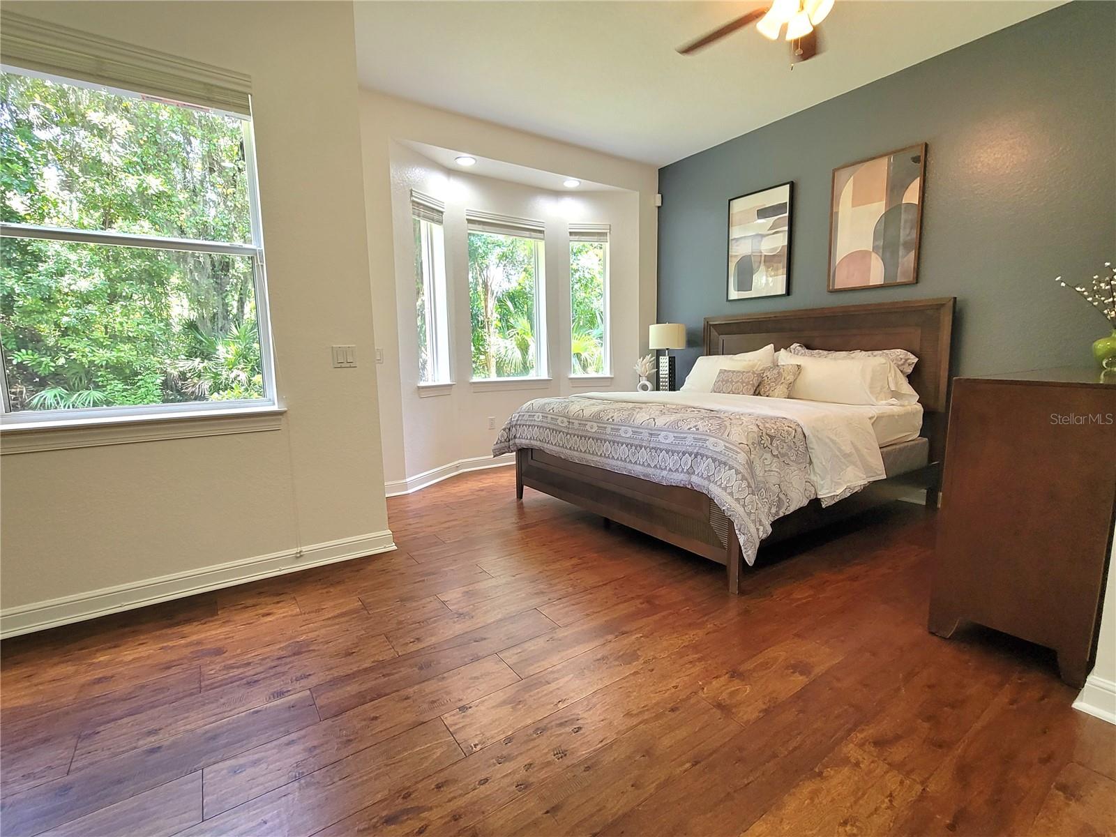 ACADEMY PARK PH II & III - Residential Lease