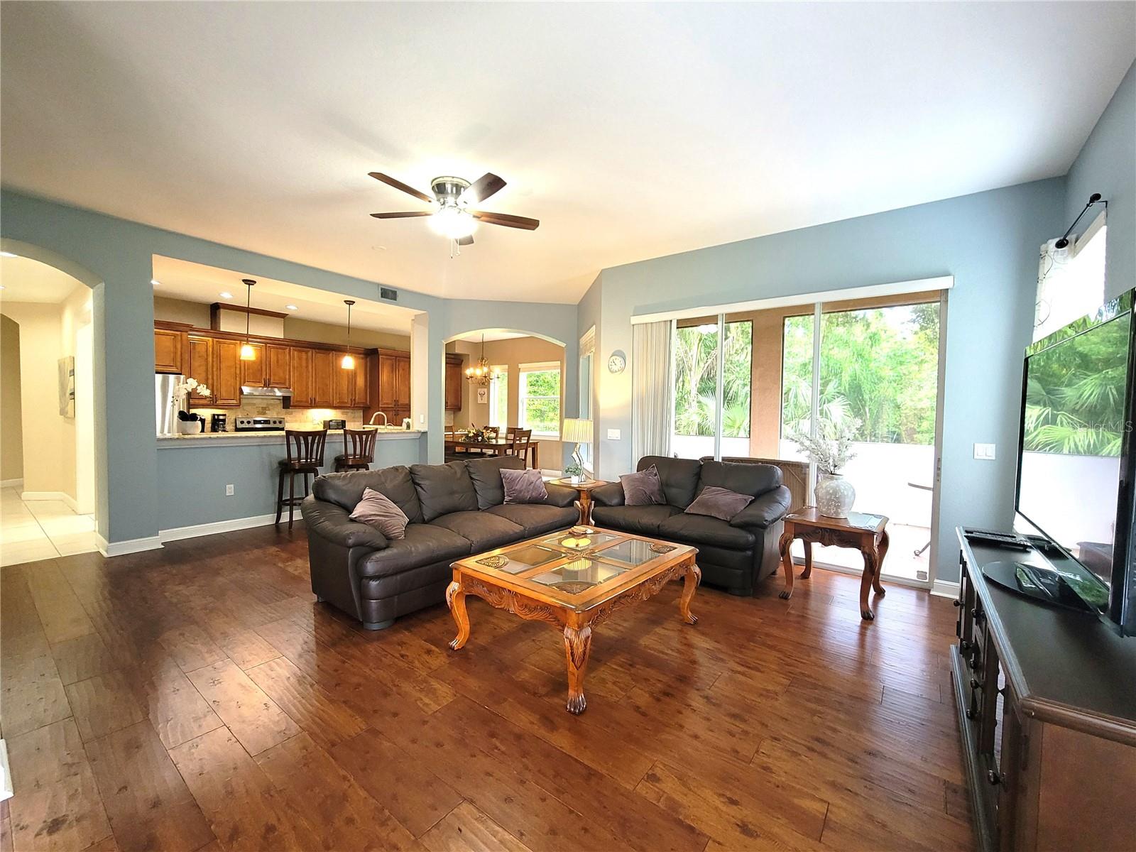 ACADEMY PARK PH II & III - Residential Lease