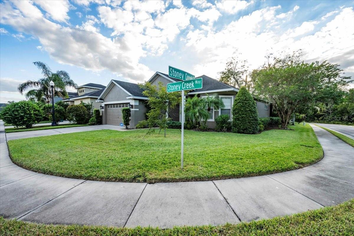 STONEY CREEK - Residential