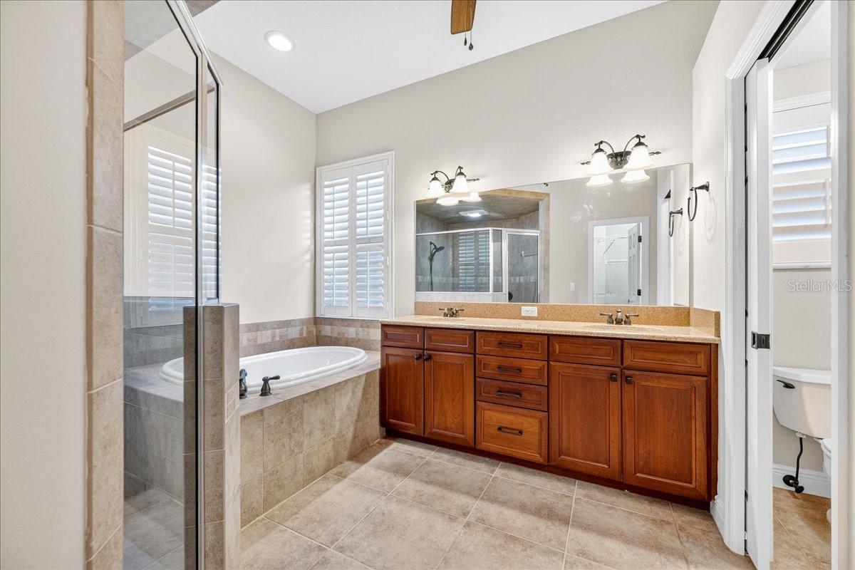 STONEY CREEK - Residential