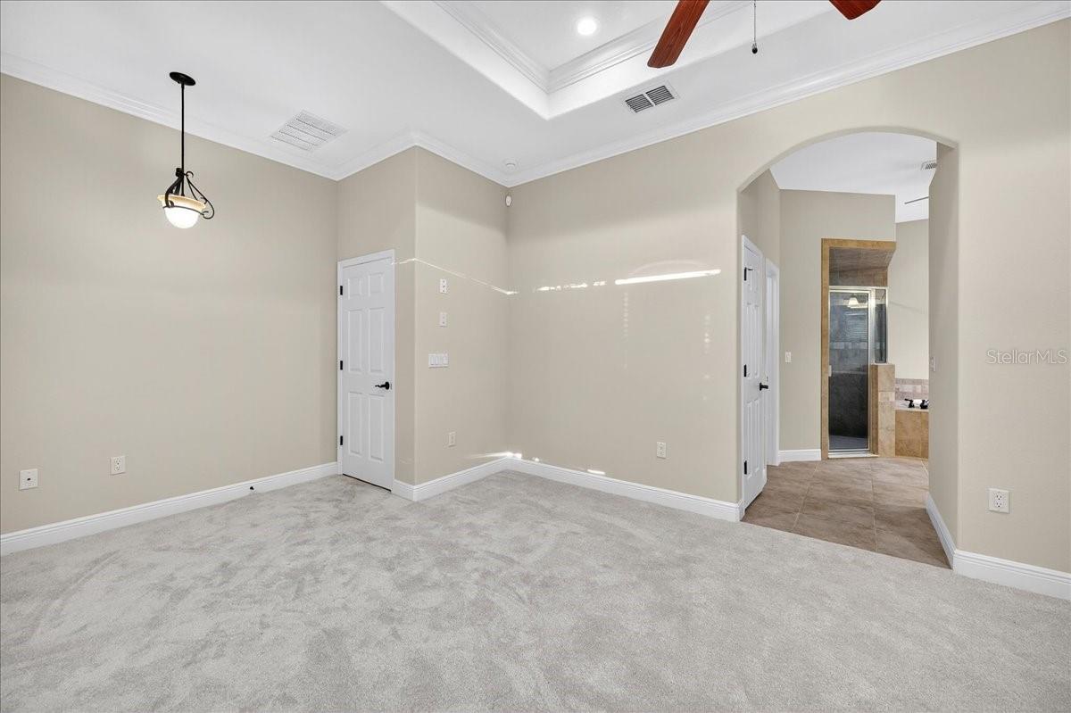 STONEY CREEK - Residential