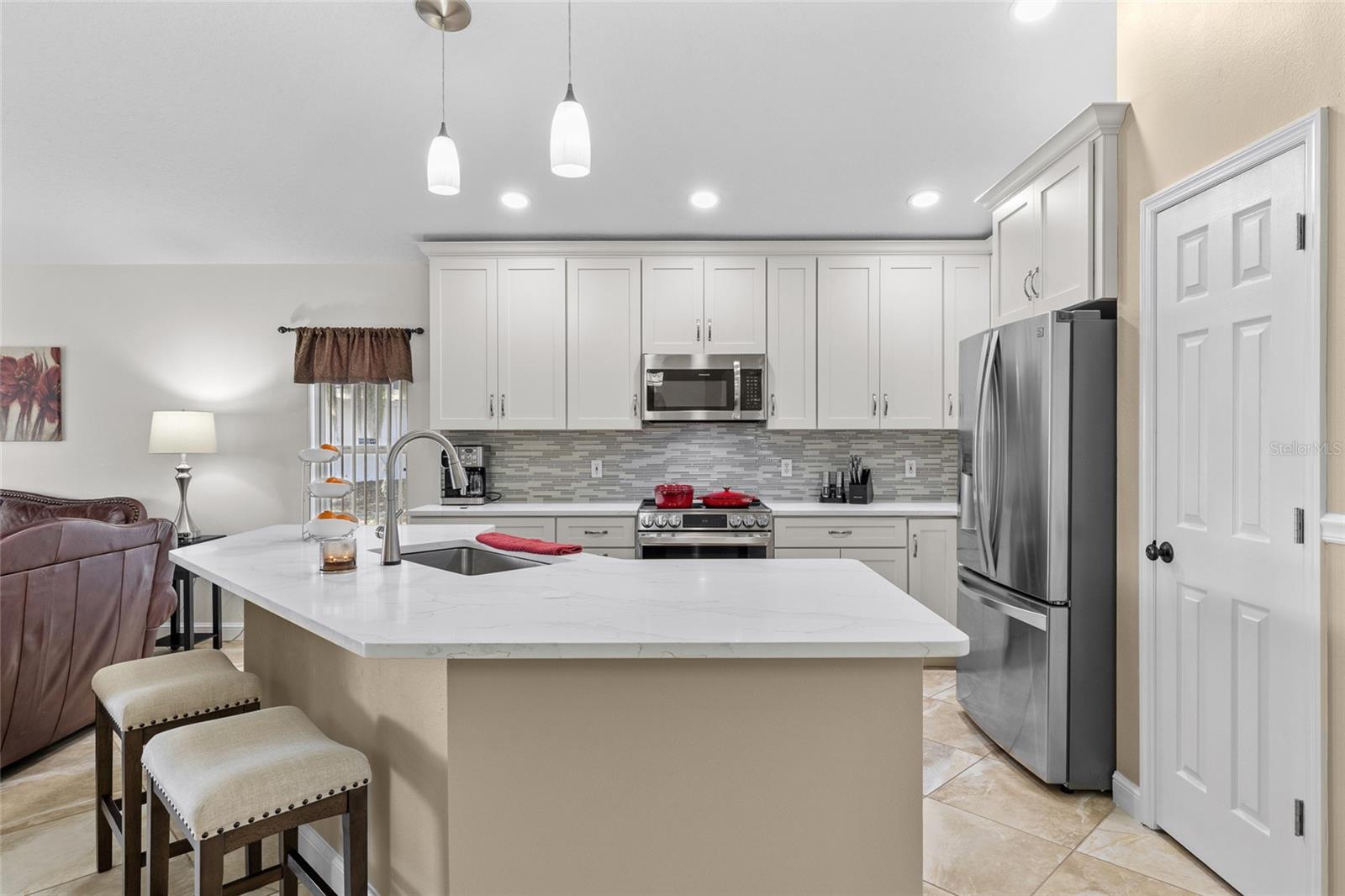 SPRING RIDGE - Residential