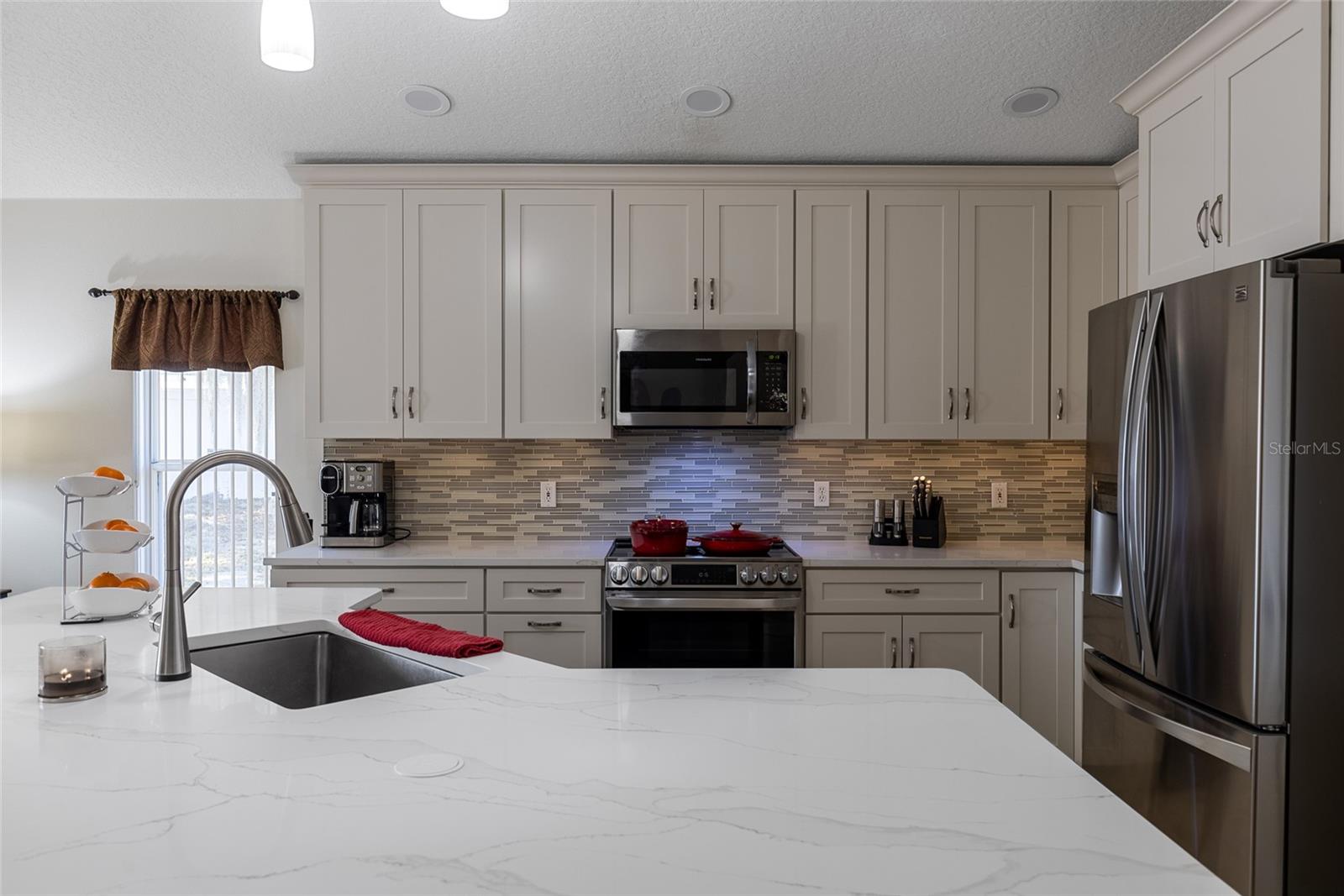 SPRING RIDGE - Residential